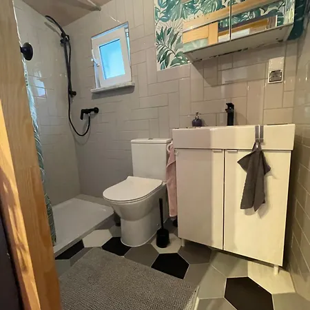 Сasa de vacaciones Modry Sznurki Caloroczny Ogrodzony