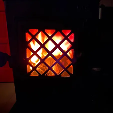 Сasa de vacaciones Modry Sznurki Caloroczny Ogrodzony Brodnica (Kartuzy)