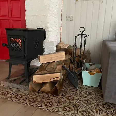 Modry Sznurki Caloroczny Ogrodzony