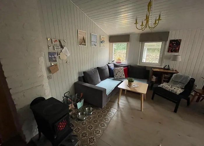 Dom wakacyjny Modry Sznurki Całoroczny Ogrodzony